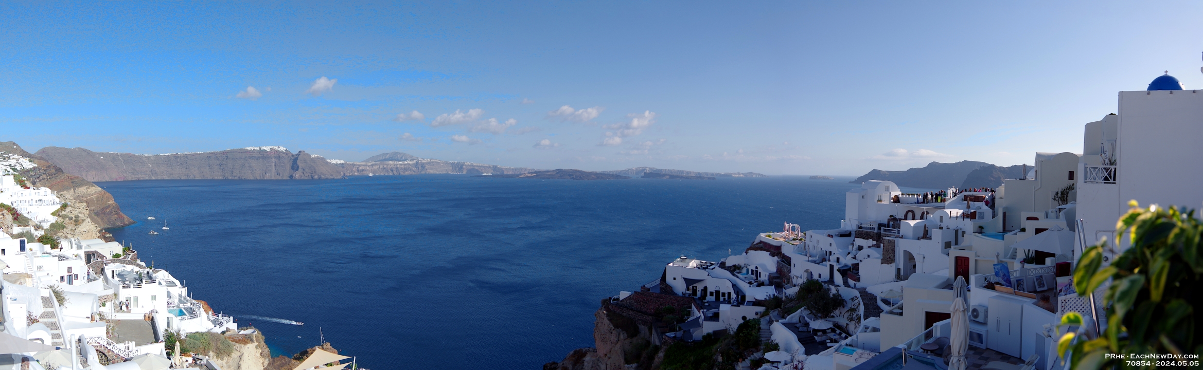 70854PaCrLeUsm - Footsteps of Paul - Santorini